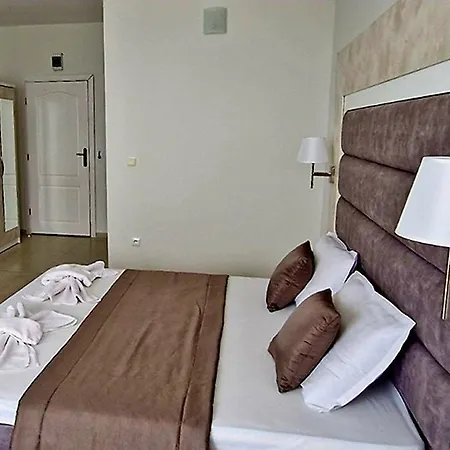 амон ра Guest house Primorsko