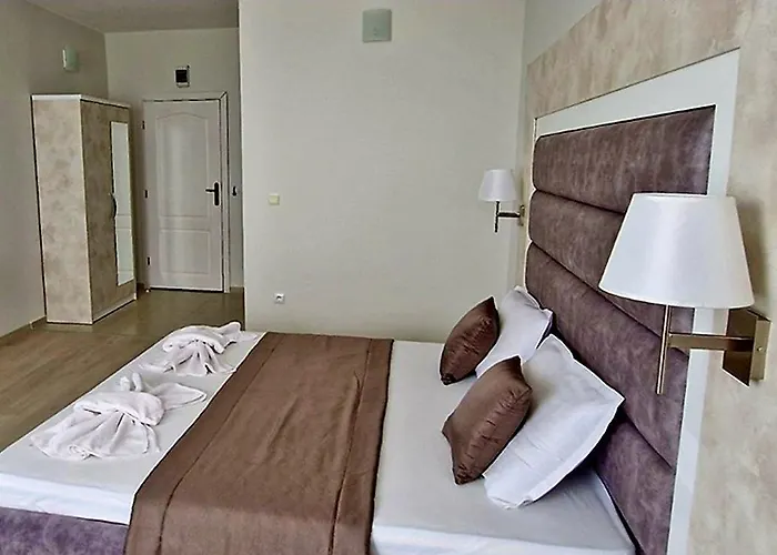 амон ра Guest house Primorsko